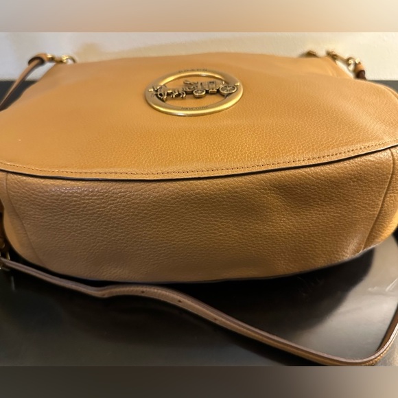 Coach Leather Elle Hobo in Light Saddle and Brass Carriage Logo EUC - Picture 9 of 13